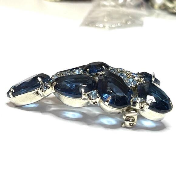 VINTAGE Brooch 2" Blue Rhinestone Vtg High End Costume Jewelry Pin A21 - Picture 3 of 7